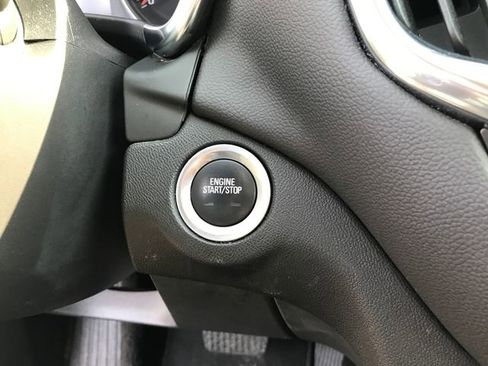 Certified 2024 Chevrolet Equinox LT image 8