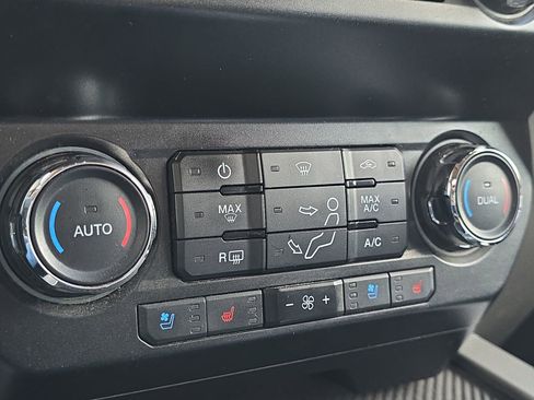 Used 2020 Ford F250 Lariat image 19