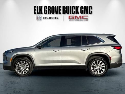 Used 2025 Buick Enclave Preferred FWD image 7