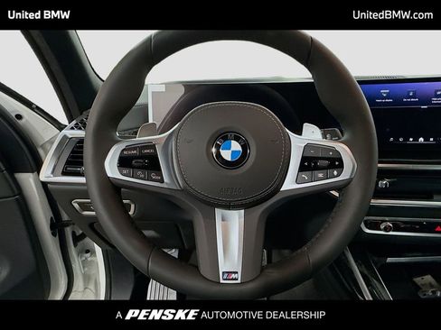 New 2026 BMW X7 xDrive40i w/ M Sport Package AWD/4WD image 6