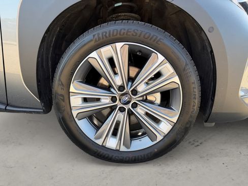 Certified 2023 Subaru Solterra AWD image 10