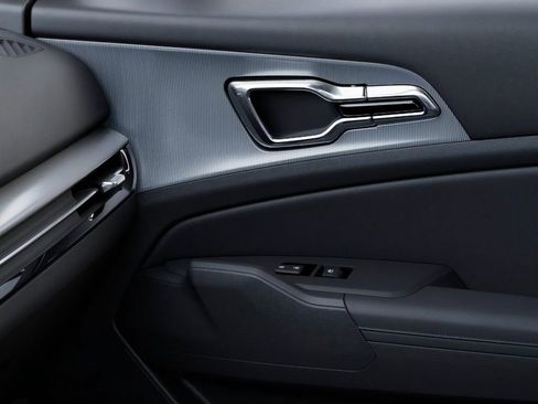 New 2026 Kia Sportage EX image 25