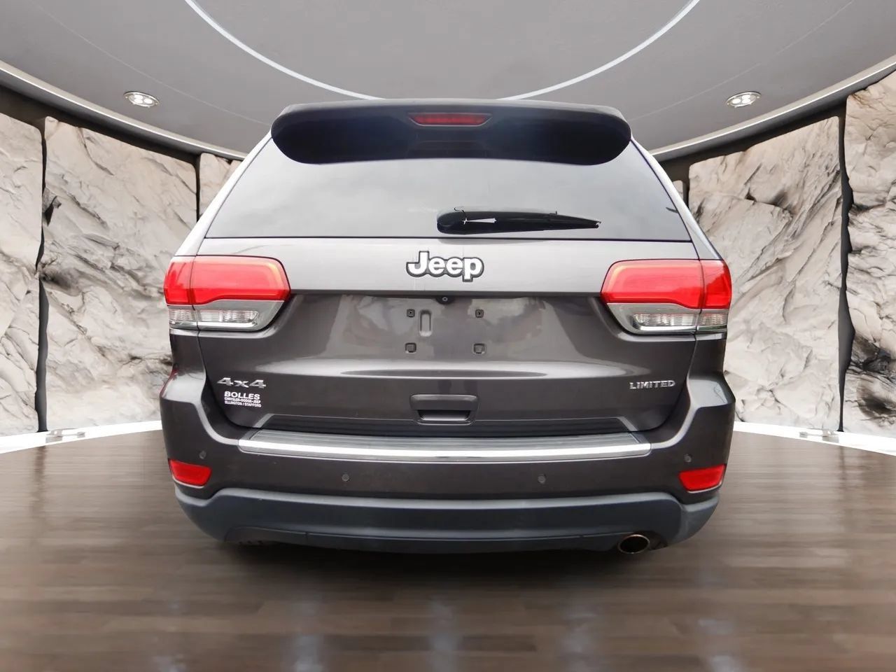 Used 2015 Jeep Grand Cherokee Limited AWD/4WD image 7