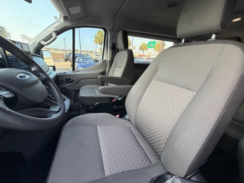 Used 2023 Ford Transit 350 XLT RWD image 22
