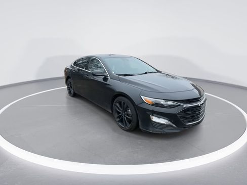 Used 2024 Chevrolet Malibu LT w/ Midnight Edition FWD image 2