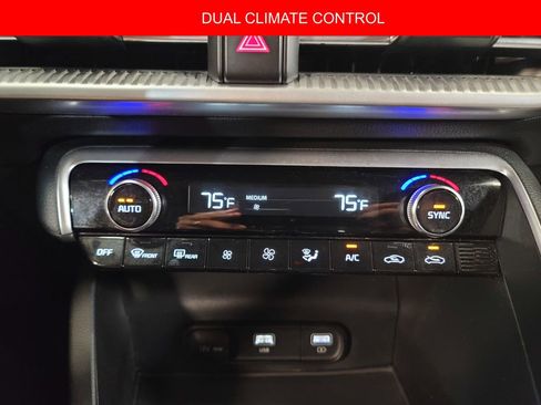 Used 2021 Kia K5 LX image 15