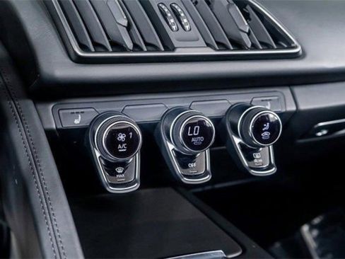 Used 2023 Audi R8 V10 performance image 50