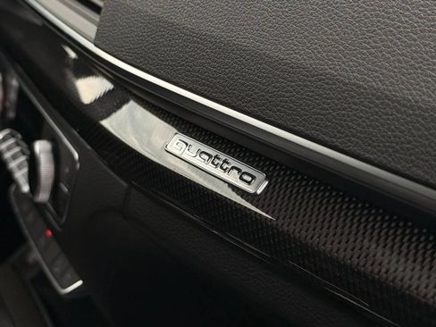Used 2018 Audi SQ5 Prestige AWD/4WD image 33