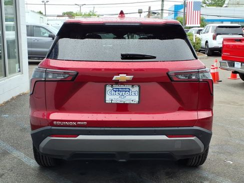 Used 2026 Chevrolet Equinox LT AWD/4WD image 5