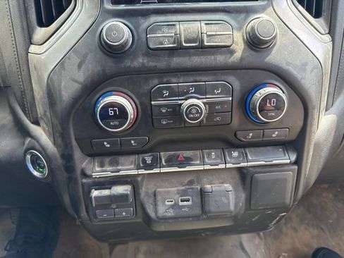 Used 2021 Chevrolet Silverado 3500 LT w/ Convenience Package AWD/4WD image 13