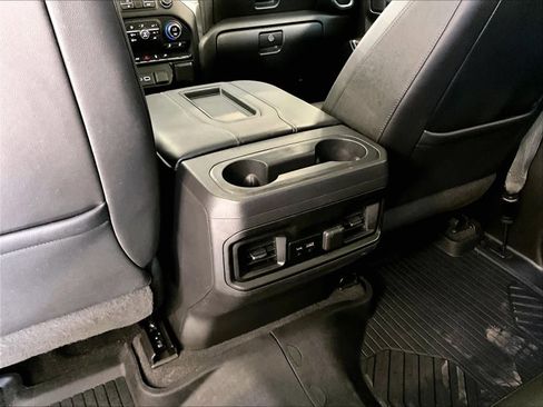 Used 2020 Chevrolet Silverado 1500 LT Trail Boss image 28