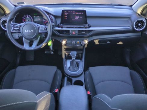 Used 2024 Kia Forte LXS image 14