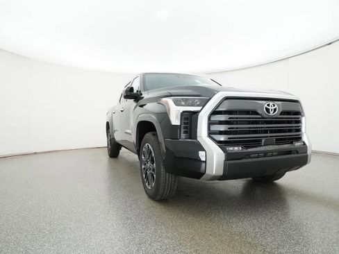 New 2026 Toyota Tundra Limited AWD/4WD image 33
