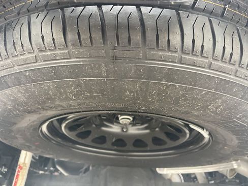 Used 2025 Chevrolet Silverado 1500 Custom Trail Boss w/ Turbomax Blackout Package image 28