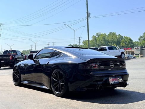 Used 2024 Nissan Z Performance w/ Floor Mat Package RWD image 5