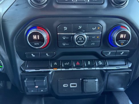 Used 2021 Chevrolet Silverado 1500 RST image 26