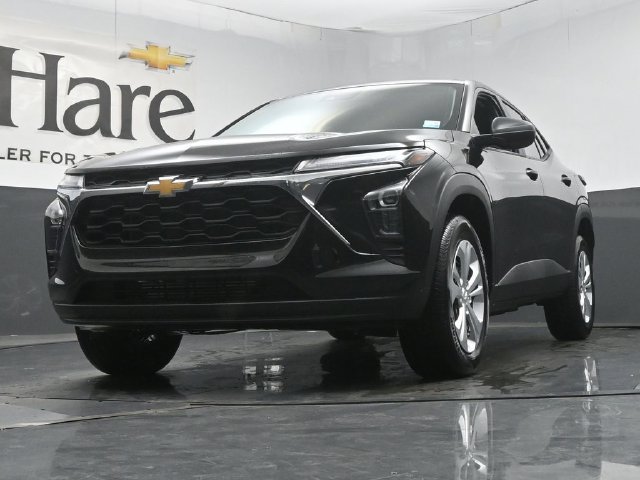 New 2026 Chevrolet Trax LS FWD image 34