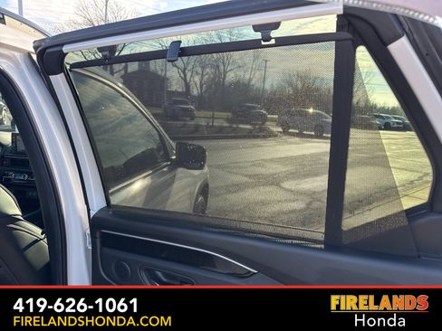 Used 2025 Honda Pilot Black Edition image 44