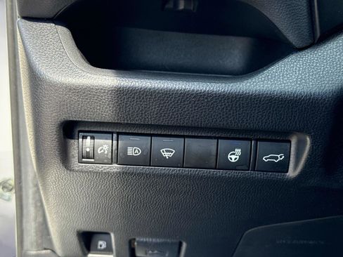 Used 2022 Toyota RAV4 XSE w/ XSE Grade Weather Package image 33