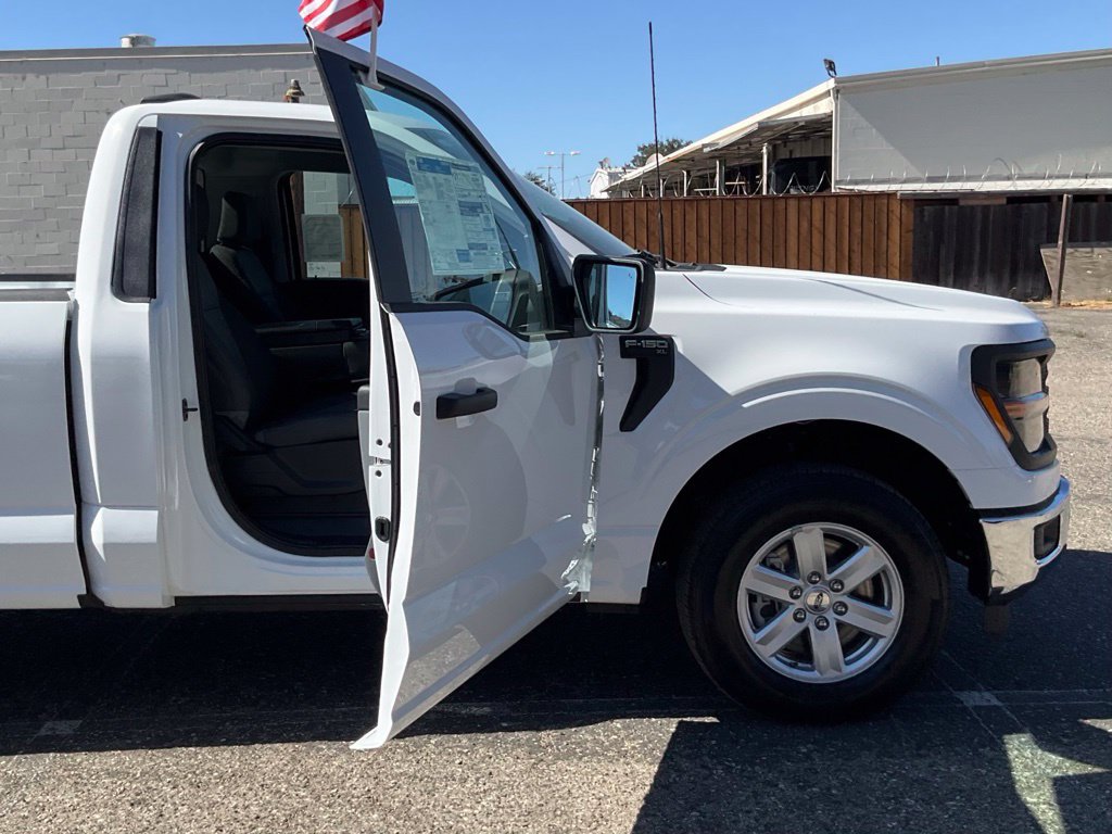 New 2026 Ford F150 XL w/ Equipment Group 103A High RWD image 18
