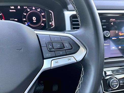Used 2022 Volkswagen Atlas Cross Sport SE w/ Panoramic Sunroof Package AWD/4WD image 29