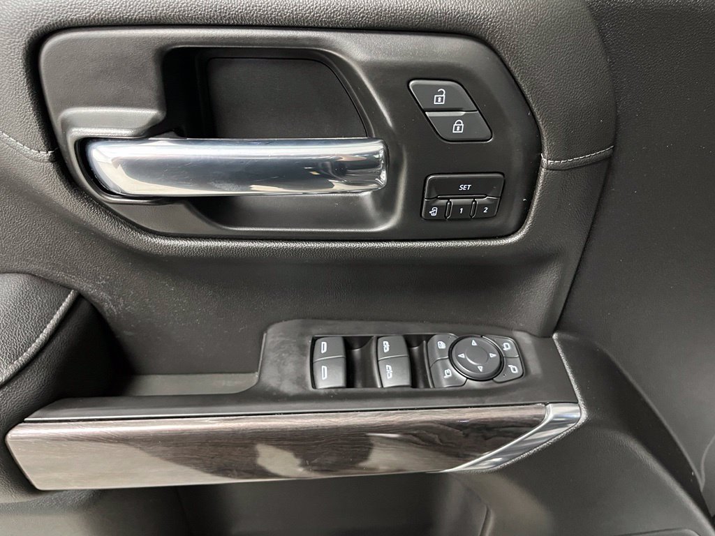 Used 2021 Chevrolet Silverado 1500 LTZ AWD/4WD image 21