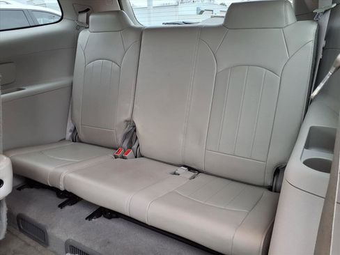Used 2015 Buick Enclave Leather image 15