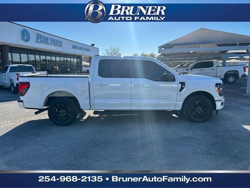 Used 2024 Ford F150 XLT w/ XLT Black Appearance Package image 4