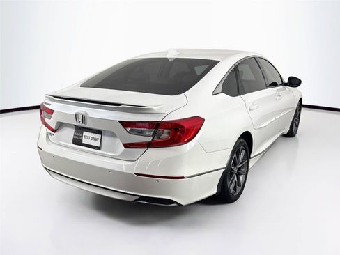 Used 2021 Honda Accord EX-L image 2