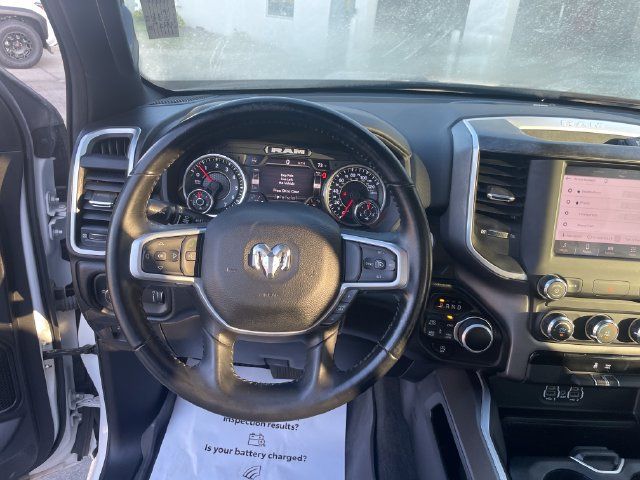 Used 2022 RAM 1500 Big Horn AWD/4WD image 14