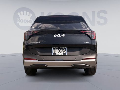New 2026 Kia Sportage LX FWD image 15
