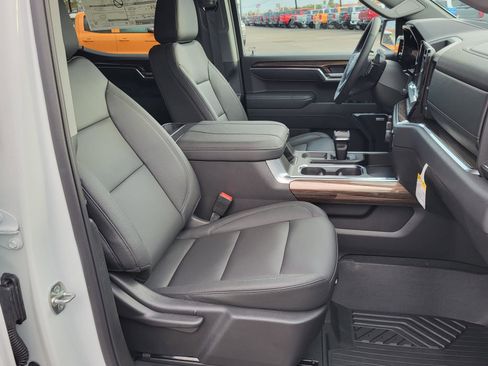 New 2026 Chevrolet Silverado 1500 LT Trail Boss w/ LT Trail Boss Premium Package image 10