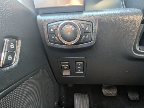 Used 2015 Ford F150 XLT w/ Equipment Group 301A Mid RWD image 12