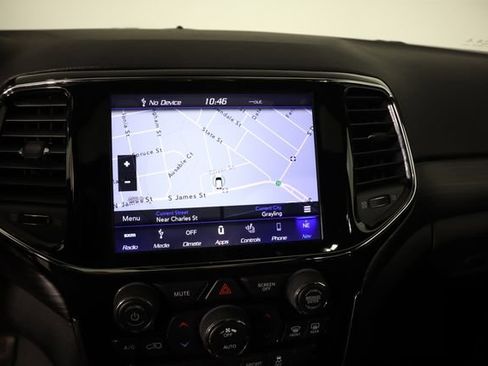 Used 2019 Jeep Grand Cherokee Laredo AWD/4WD image 53