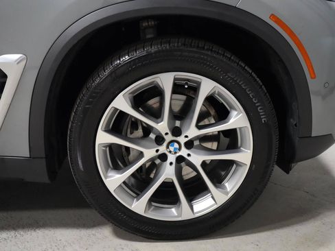 Used 2025 BMW X5 xDrive40i w/ Premium Package AWD/4WD image 40