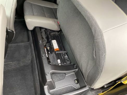 Used 2023 Chevrolet Colorado ZR2 image 31