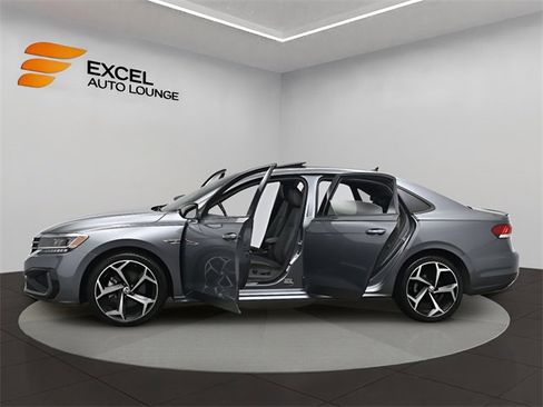 Used 2021 Volkswagen Passat 2.0T R-Line image 50