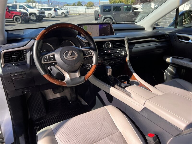 Used 2017 Lexus RX 350 AWD w/ Premium Package image 21