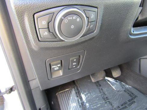 Certified 2018 Ford F150 XLT w/ Equipment Group 302A Luxury image 18