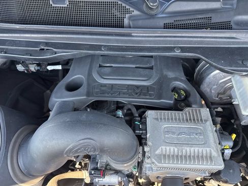 Used 2020 RAM 1500 Laramie AWD/4WD image 45