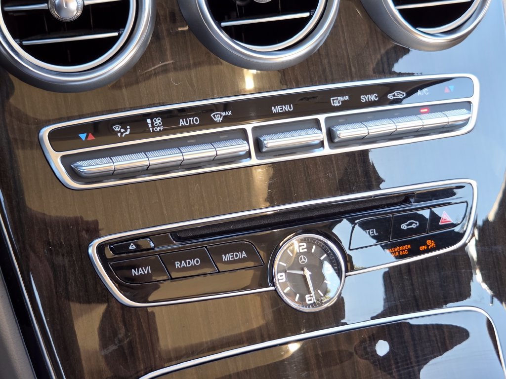 Used 2015 Mercedes-Benz C 300 4MATIC Sedan image 35