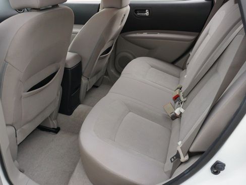 Used 2013 Nissan Rogue S image 24