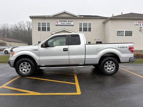 Used 2011 Ford F150 XLT w/ XLT Chrome Pkg image 1