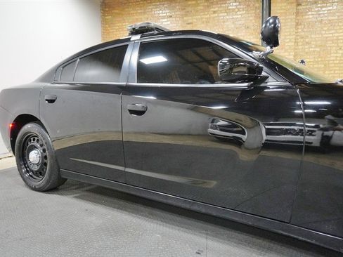 Used 2019 Dodge Charger Police w/ Integrated Display Package AWD/4WD image 9