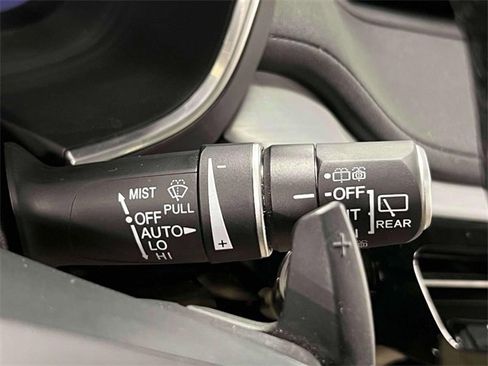 Certified 2023 Acura MDX SH-AWD w/ Technology Package image 22