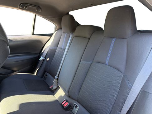 Used 2022 Toyota Corolla SE image 10