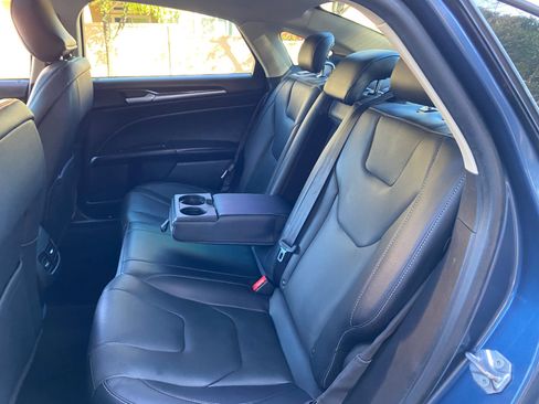 Used 2019 Ford Fusion Energi Titanium image 32