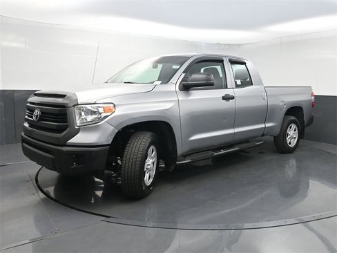 Used 2015 Toyota Tundra SR image 14
