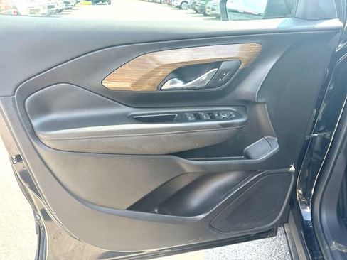 Used 2020 GMC Terrain SLE w/ Driver Convenience Package FWD image 21
