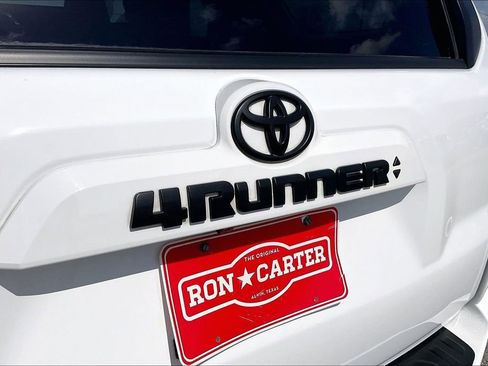 Used 2024 Toyota 4Runner SR5 Premium w/ Moonroof Package image 27